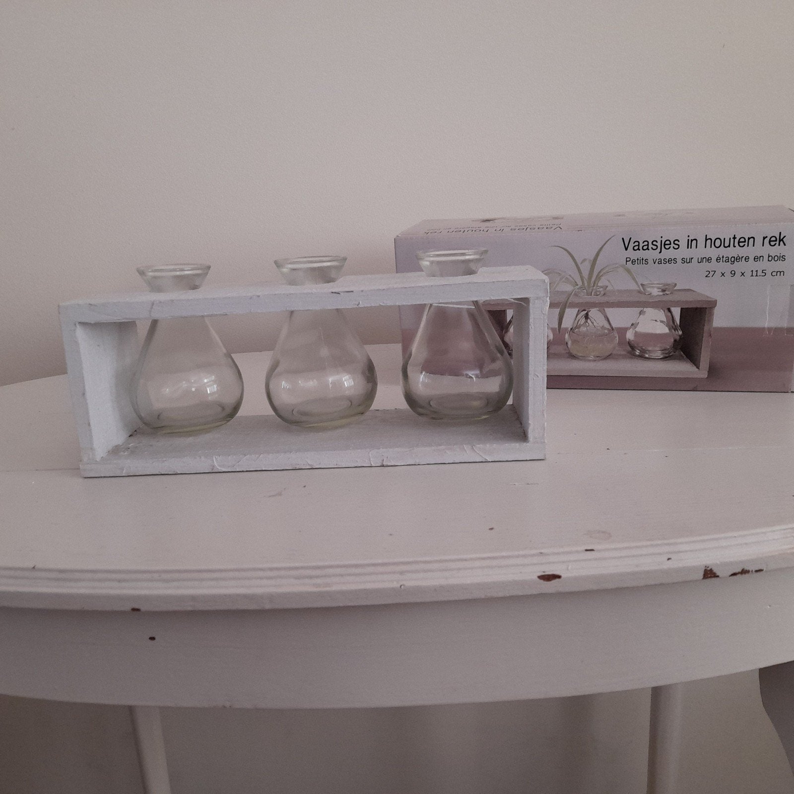 3 kleine bloemenvaasjes in een houten rekje, Ophalen, Wit, Nieuw, Glas