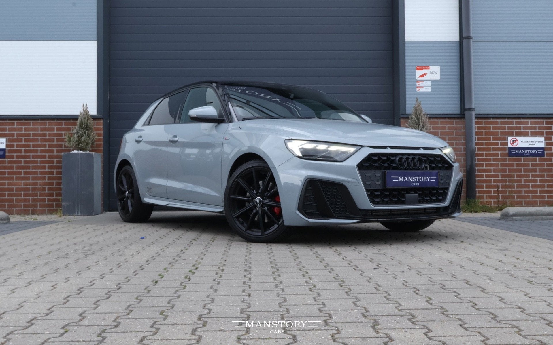 Audi A1 Sportback 40 TFSI Pro Line S, Auto's, Euro 6, 4 cilinders, Bedrijf, 17 km/l