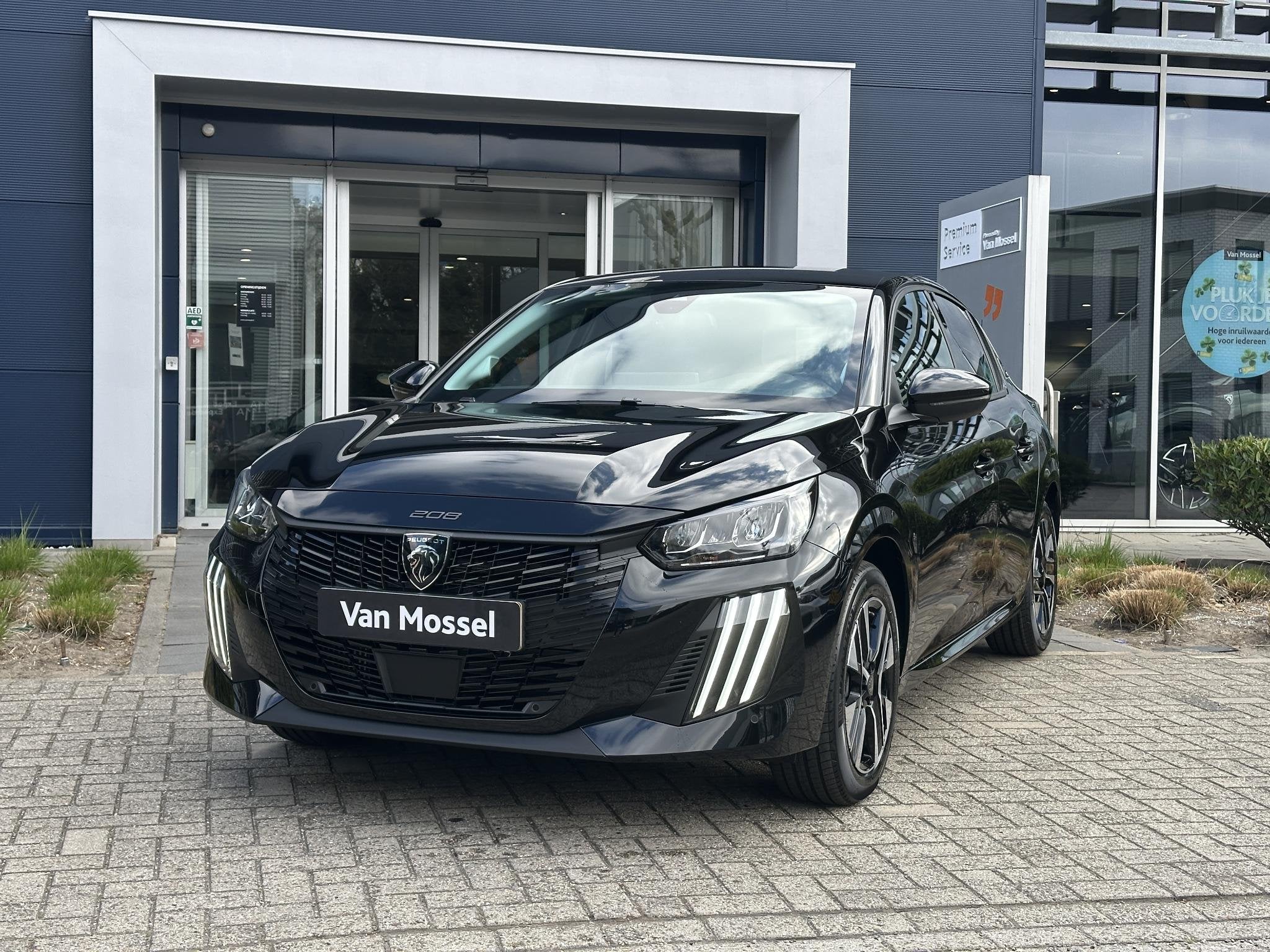 Peugeot e-208 EV Style 50 kWh Navigatie | Apple Carplay/Andr, Auto's, Zwart, Origineel Nederlands, Nieuw, 1430 kg