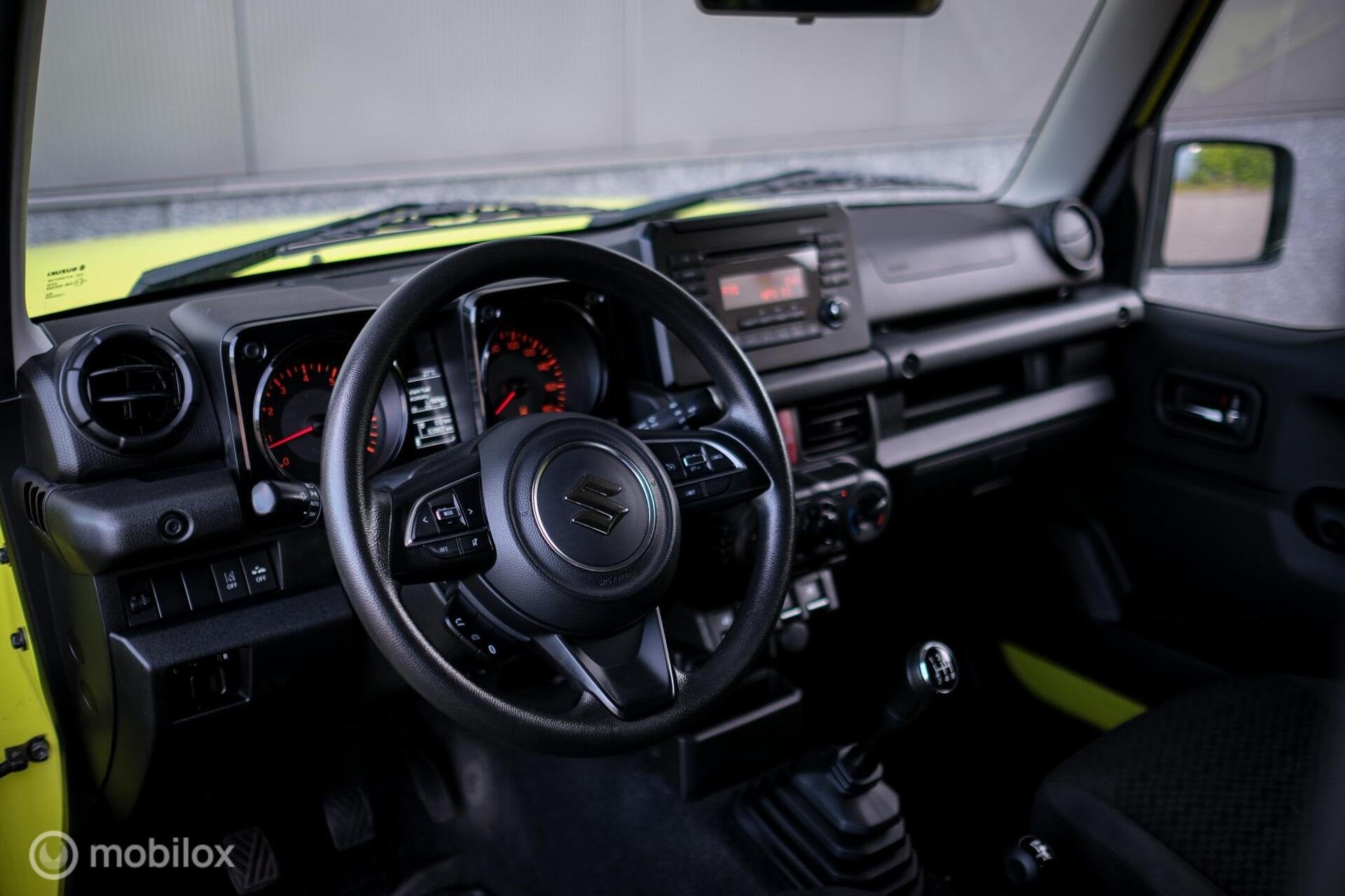 Suzuki Jimny 1.5 Comfort 4x4 | NL auto | NAP | 4 persoons |, Auto's, Gebruikt, 4 cilinders, 4 stoelen, 49 €/maand
