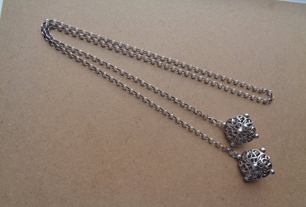 antiek zilveren dracht ketting met open hangers [443], Verzenden, Zilver, Ketting