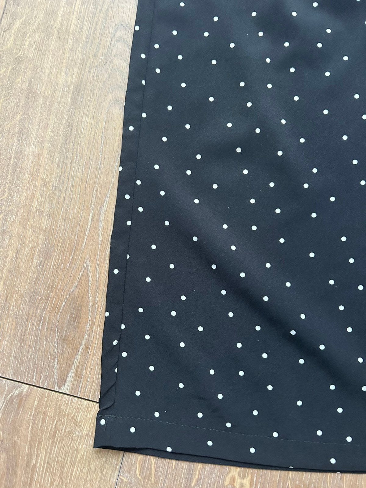 AKOZ driekwart broek zwart met witte bolletjes mt M, Maat 38/40 (M), -, Verzenden, Akoz