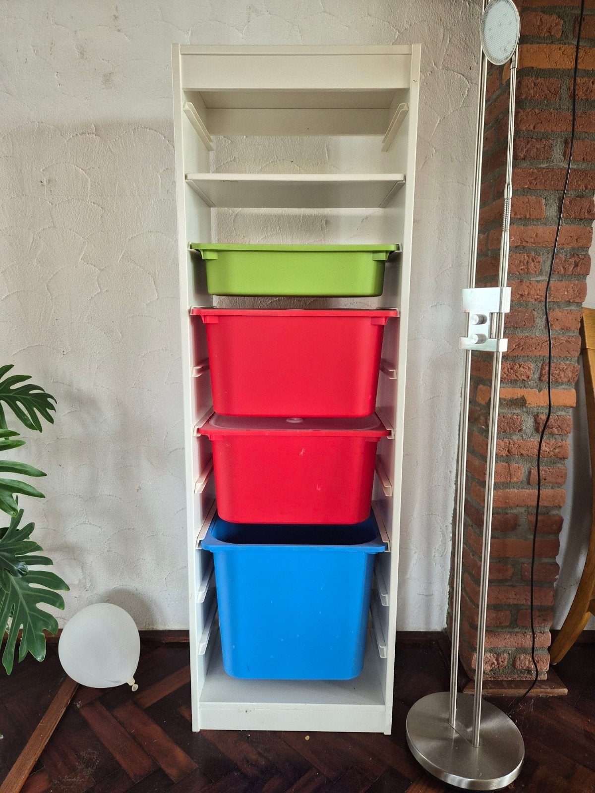 Witte trofast ikea kast met gekleurde opbergbakken+deksels, Ophalen, Gebruikt