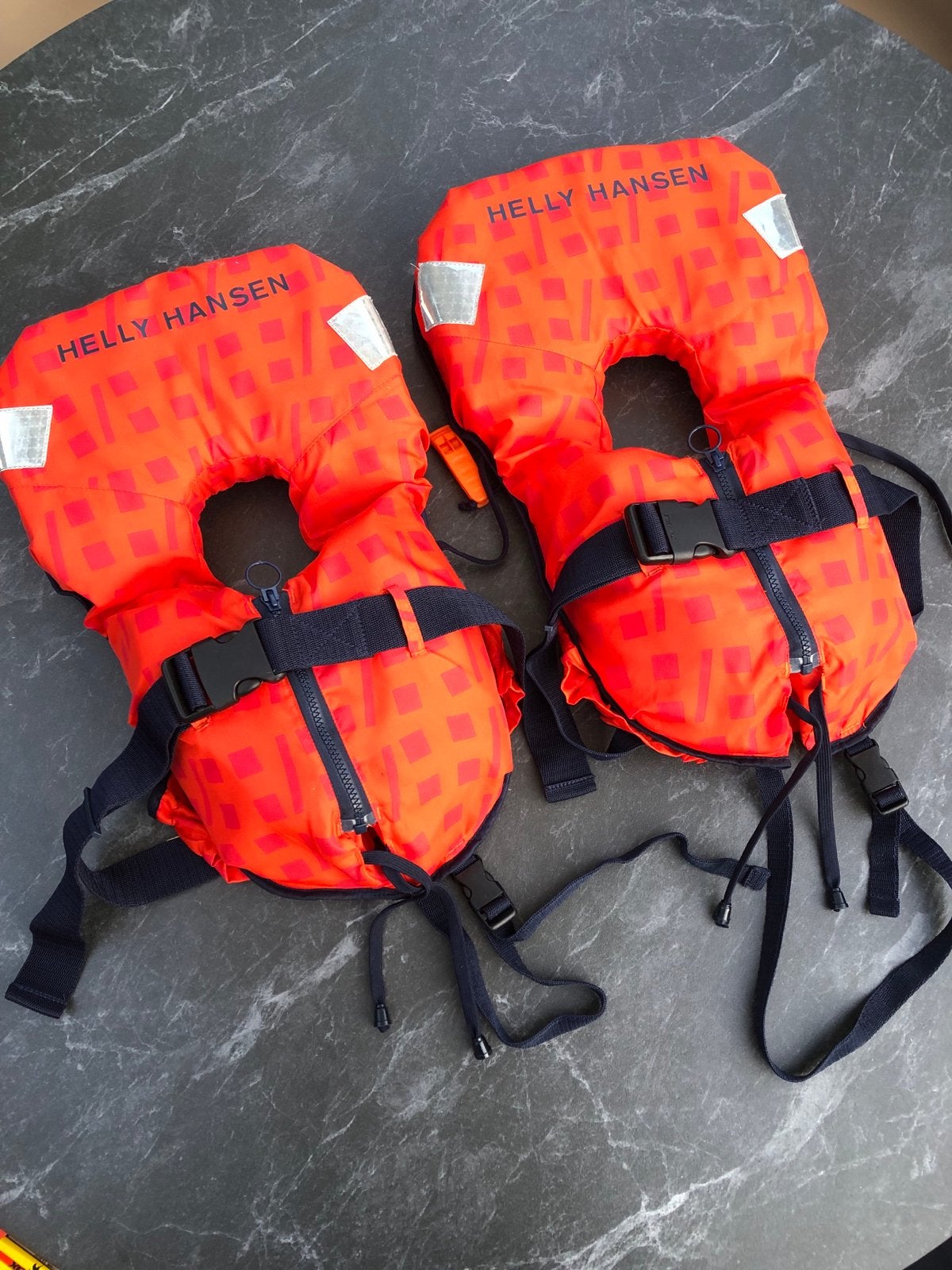Helly Hansen reddingsvest | 10-25 kg | zwemvest, Watersport en Boten, Watersportkleding, Gebruikt, Reddingsvest of Zwemvest, Kind