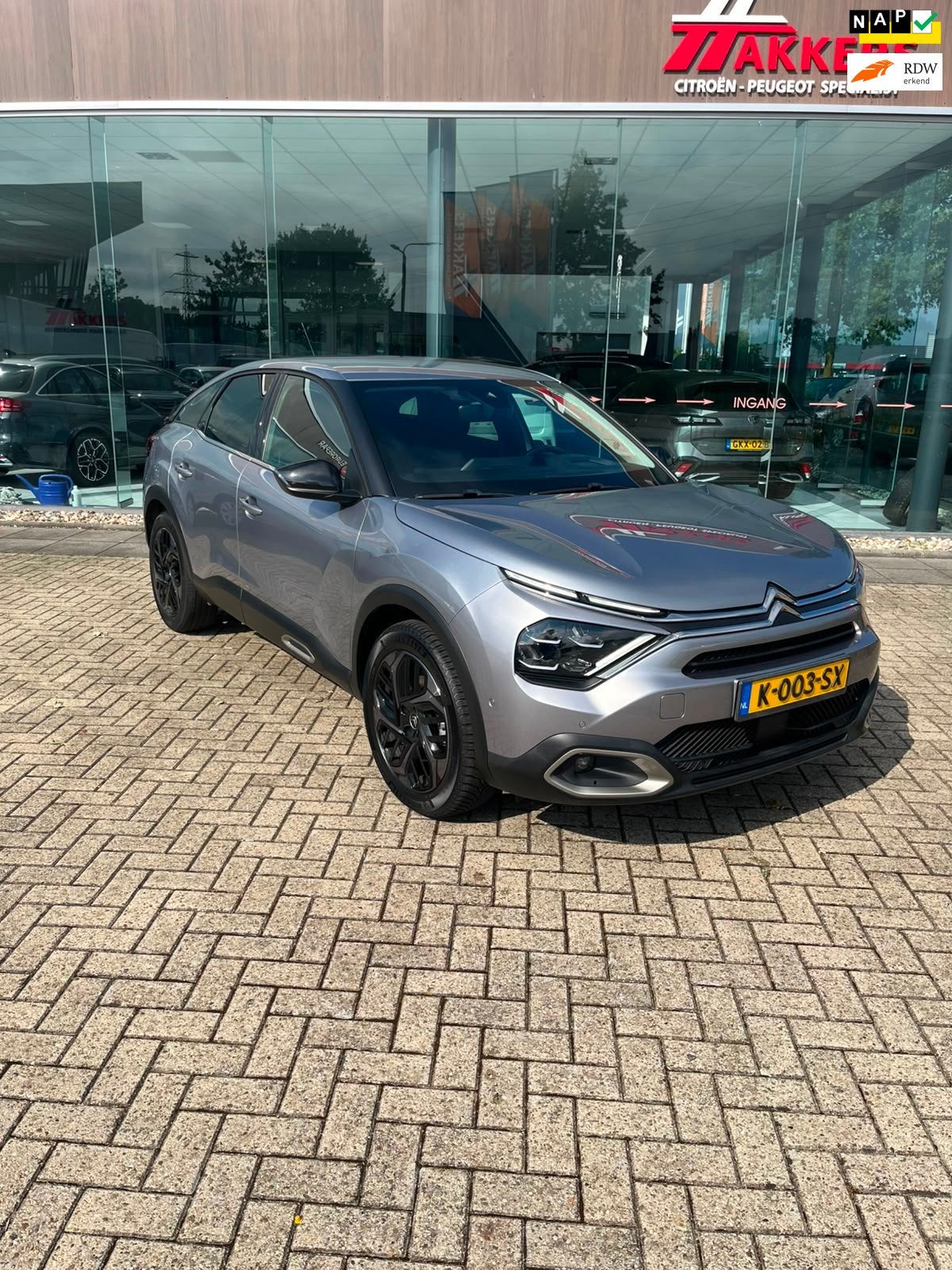 Citroen C4 1.2 Puretech Shine, Auto's, Citroën, Voorwielaandrijving, Gebruikt, Euro 6, 1199 cc