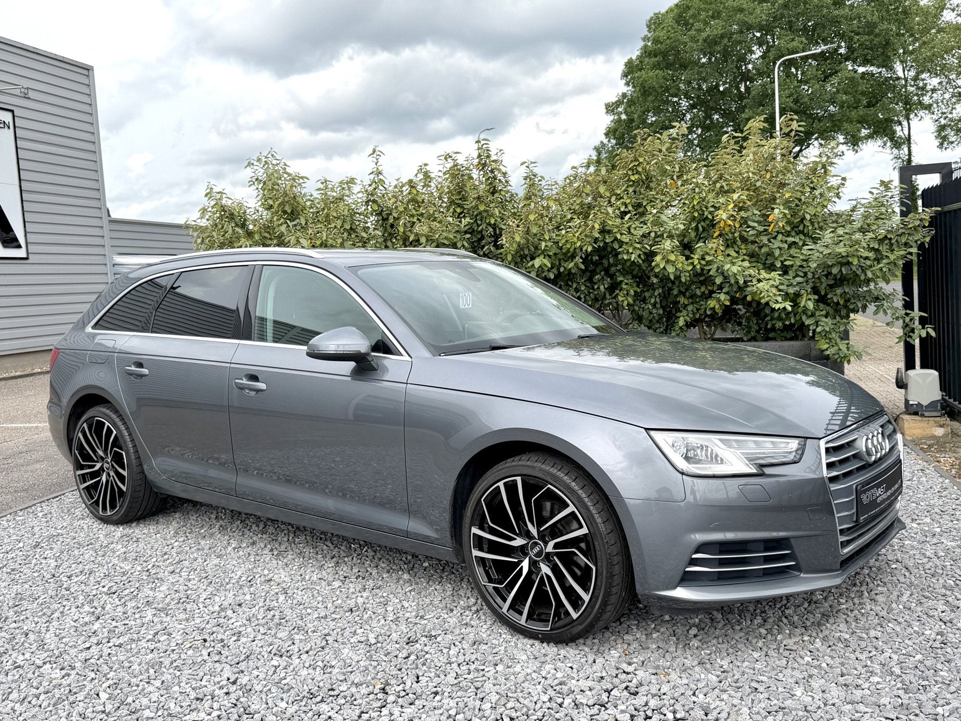 Audi A4 Avant 1.4 TFSI Sport Virtueel|Navi|Cruis|Trekhaak Gr, Auto's, Stof, Gebruikt, Huisgarantie, 4 cilinders