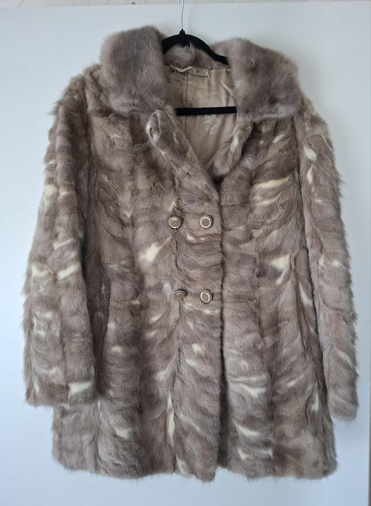 Nerts jas dames maat 40-42, Kleding | Dames, Jassen | Winter, Ophalen, Zo goed als nieuw, Maat 38/40 (M)