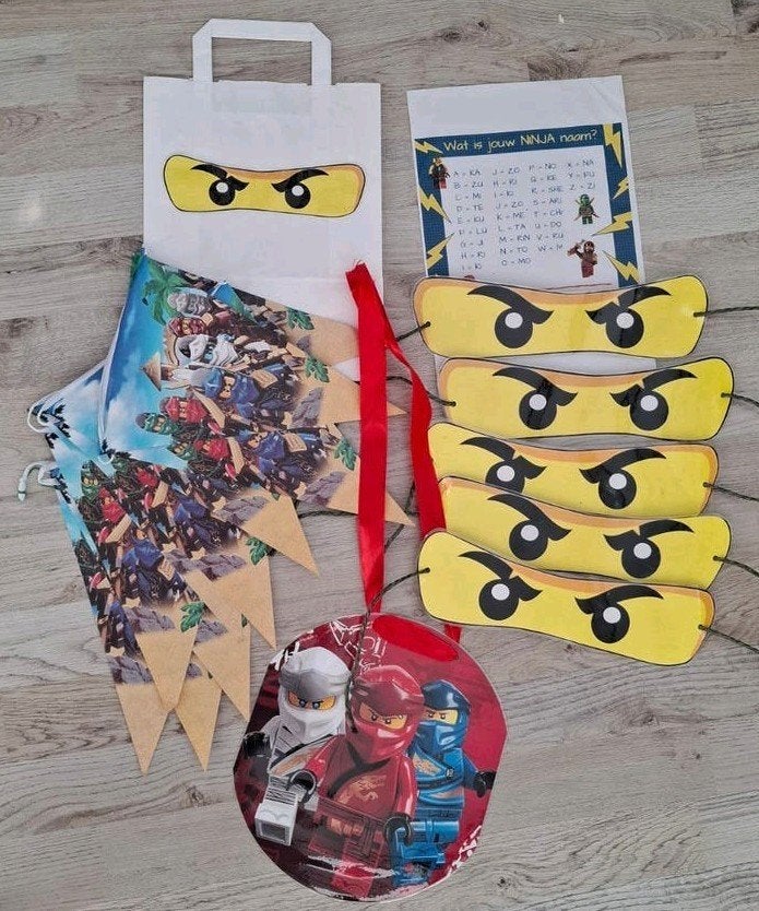 Ninjago Feestpakket: Slingers, Maskers, Zakjes en Meer!, Ophalen of Verzenden, Gebruikt, Feestartikel, Verjaardag