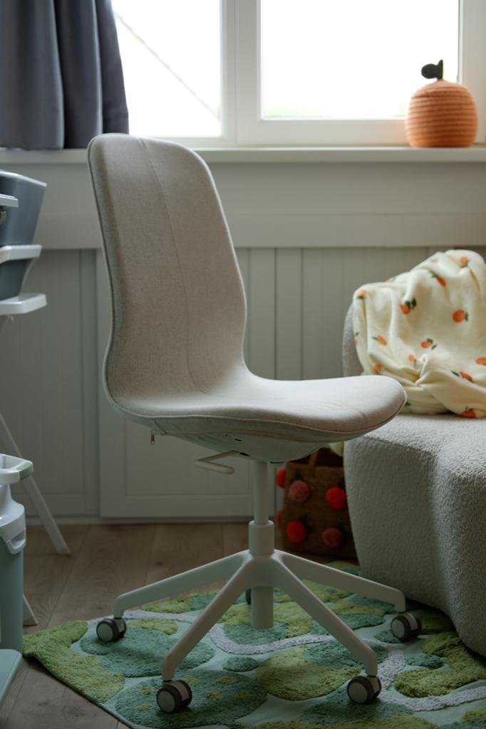 Långfjäll Ikea bureaustoel wit/beige, Huis en Inrichting, Ophalen, Gebruikt, Wit