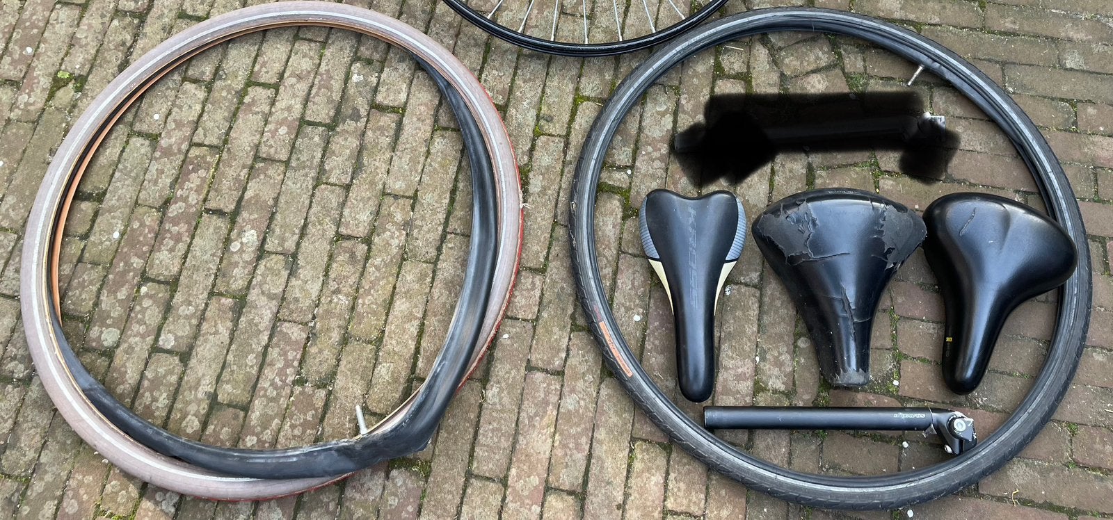 Continental buitenband, zadel, fietszadel racefiets zadelpen, Ophalen, Zo goed als nieuw, Racefiets, Zadel