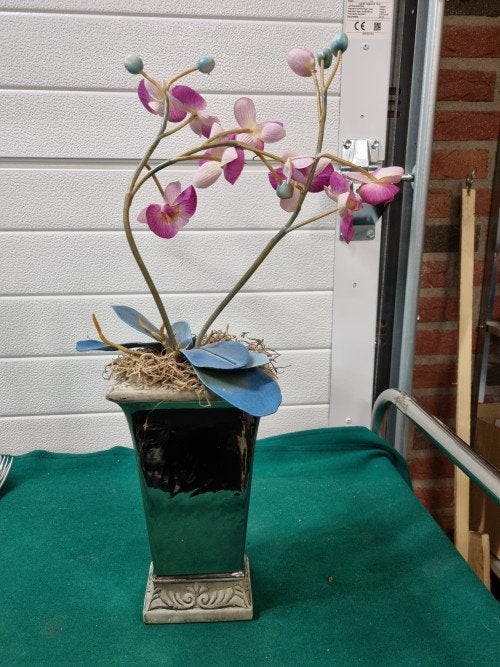 -	Kunst orchidee in pot zilver, Ophalen of Verzenden, 'T Olde Gre-j, Info@toldegrej.nl, Endepoelstraat 20f Didam