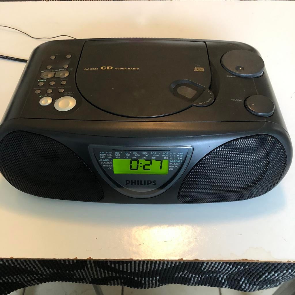 Philips klokradio / cd speler, Ophalen of Verzenden, Zo goed als nieuw, Radio, Met cd-speler