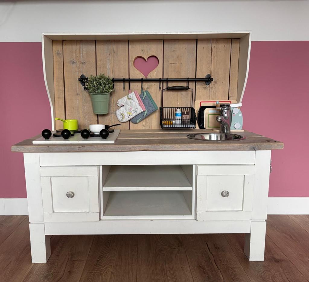 Handgemaakte Houten Speelkeuken met Kookgerei, Ophalen, Gebruikt, Jongen of Meisje