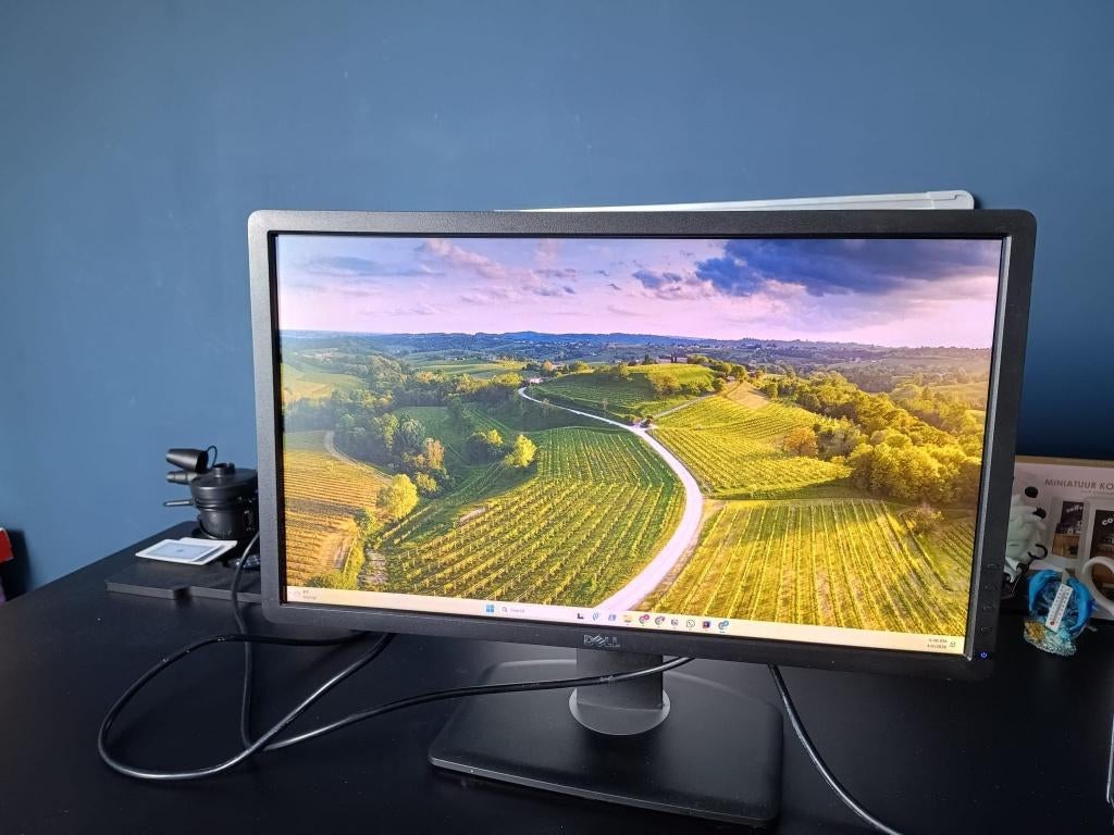 Dell 23 inch Full HD Monitor, Ophalen, Draaibaar, Gebruikt, IPS