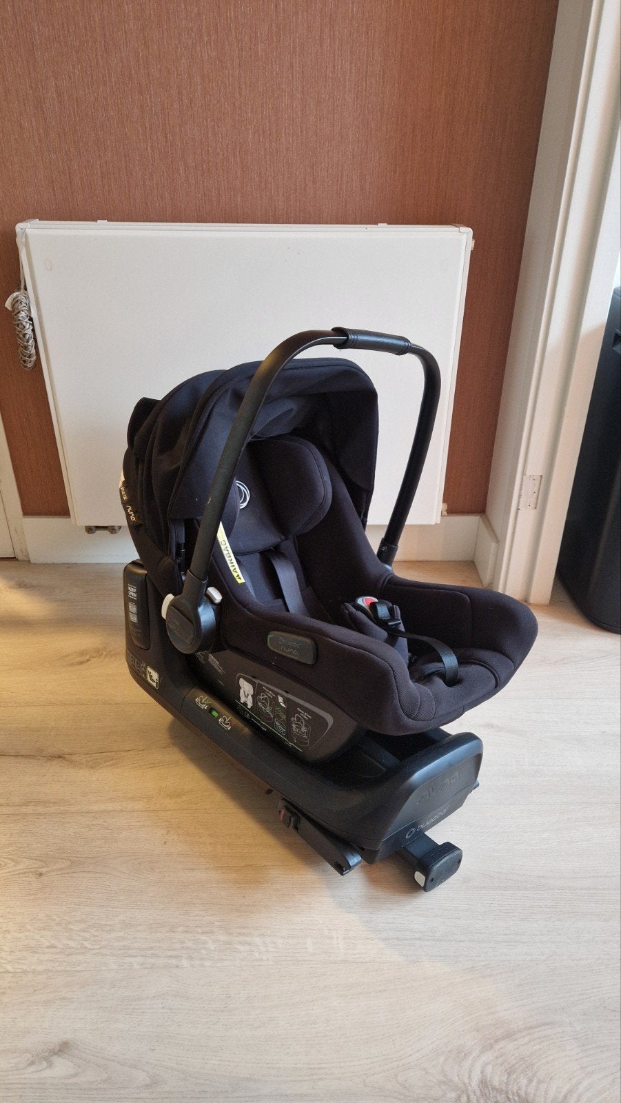 Bugaboo Turtle Air by Nuna autostoel met Isofix base, Kinderen en Baby's, Overige merken, Ophalen of Verzenden, Zo goed als nieuw