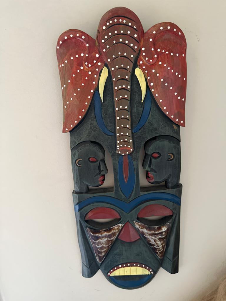 Uniek Afrikaans houten masker met olifant en gezichten, Ophalen