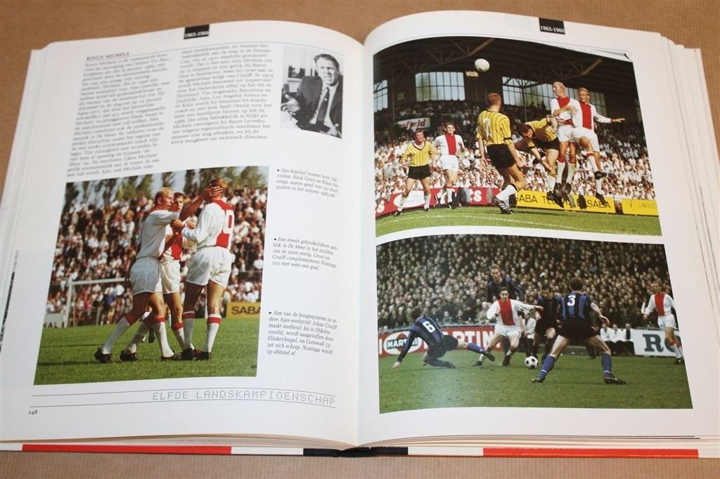 90 Jaren Ajax [1900-1990] — Jubileumboek [1e Druk], Ophalen of Verzenden, Zo goed als nieuw, Watersport en Hengelsport