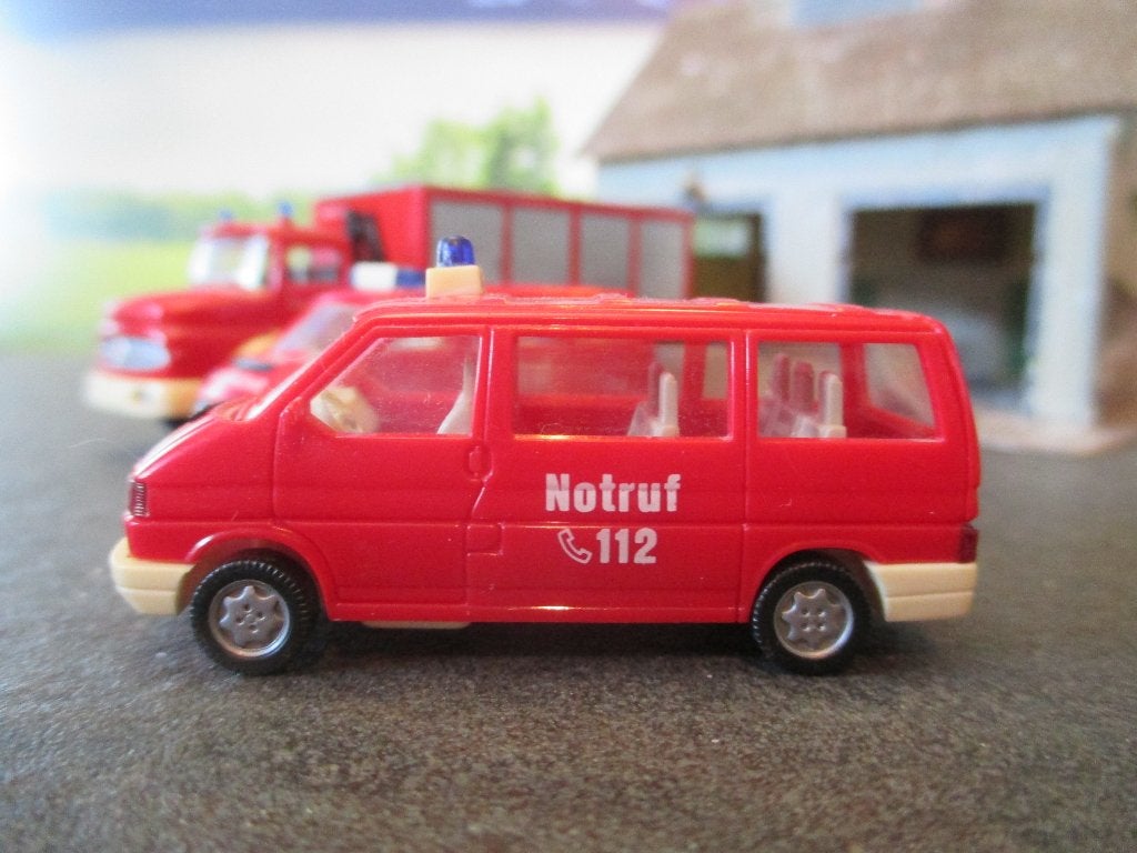 Volkswagen Transporter Bus T4 Caravelle- Wiking Brandweer #2, Ophalen of Verzenden, Gebruikt, Bus of Vrachtwagen, Wiking