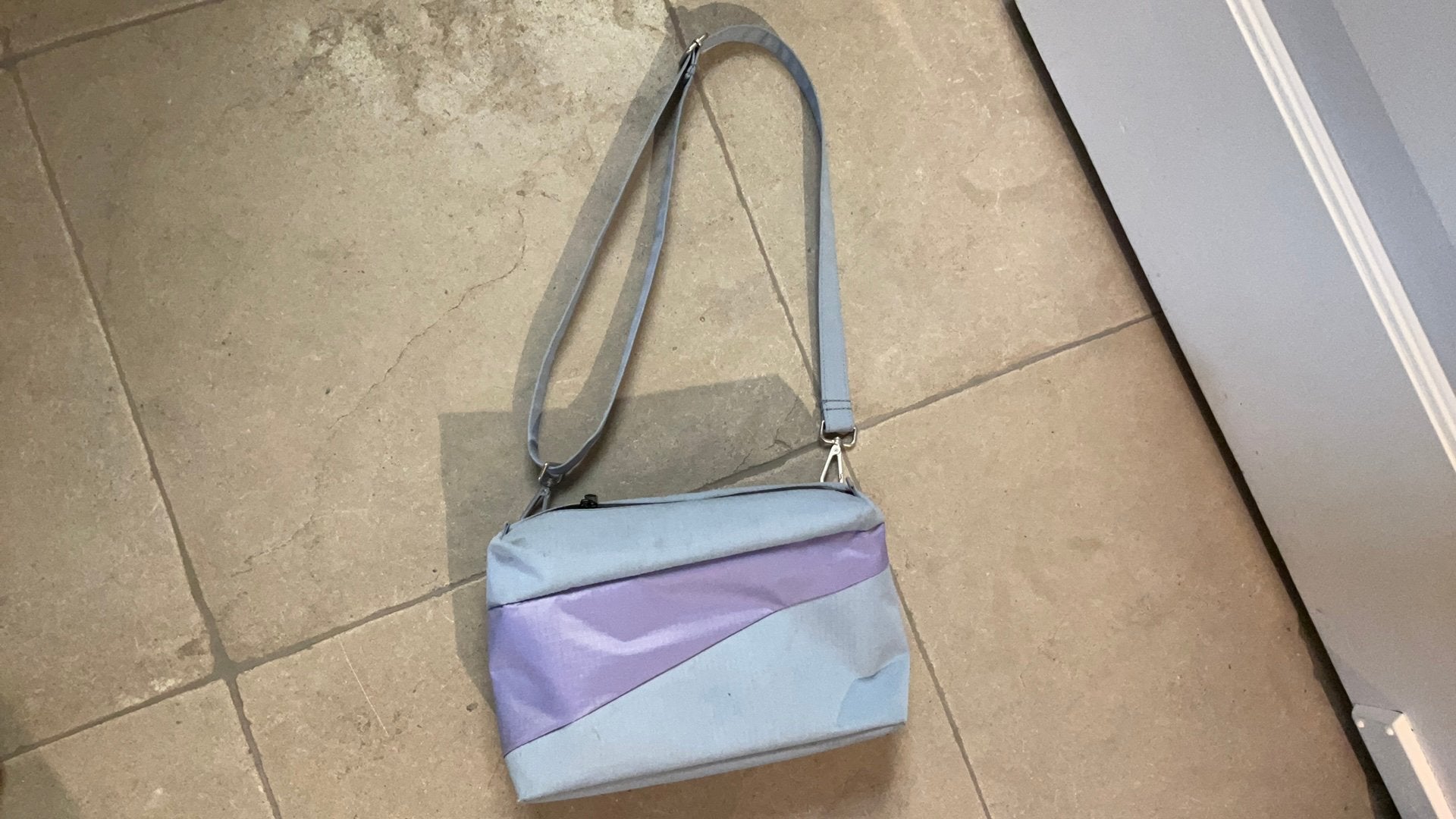 Suzanne Bijl tas - lichtblauw/paars the new 24/bag, Sieraden, Tassen en Uiterlijk, Ophalen of Verzenden, Gebruikt, Blauw, Overige merken