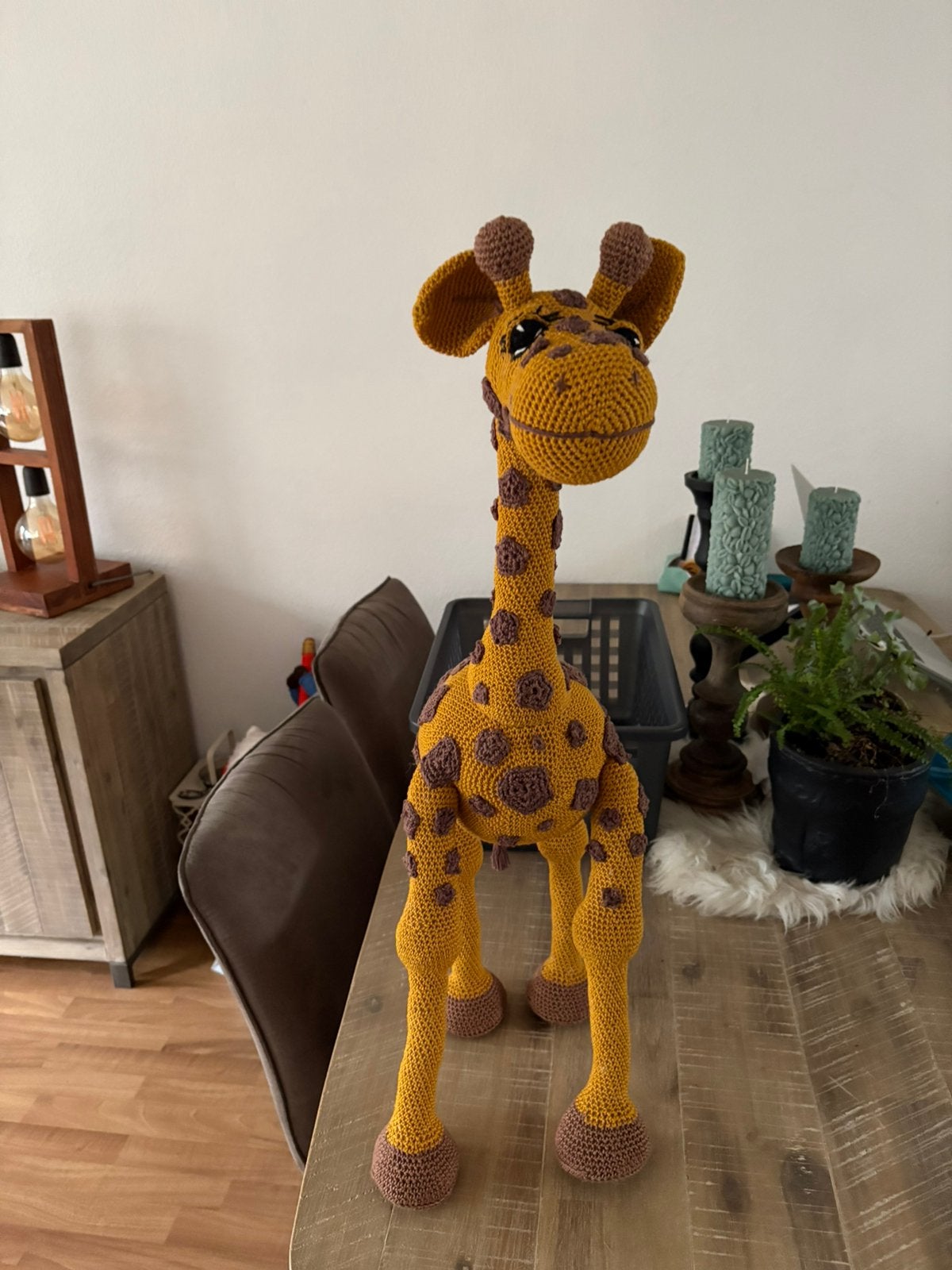 Prachtige, handgemaakte gehaakte giraffe, Ophalen of Verzenden, Zo goed als nieuw
