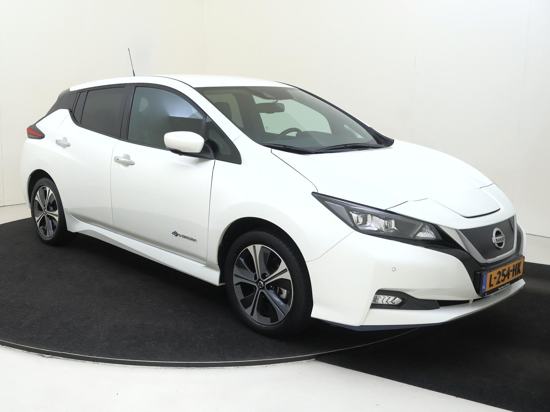 Nissan LEAF e+ Tekna 62 kWh 218PK | Navigatie | Adaptieve Cr, Auto's, Nissan, Dealer onderhouden, 645 min, 62 kWh, 385 km
