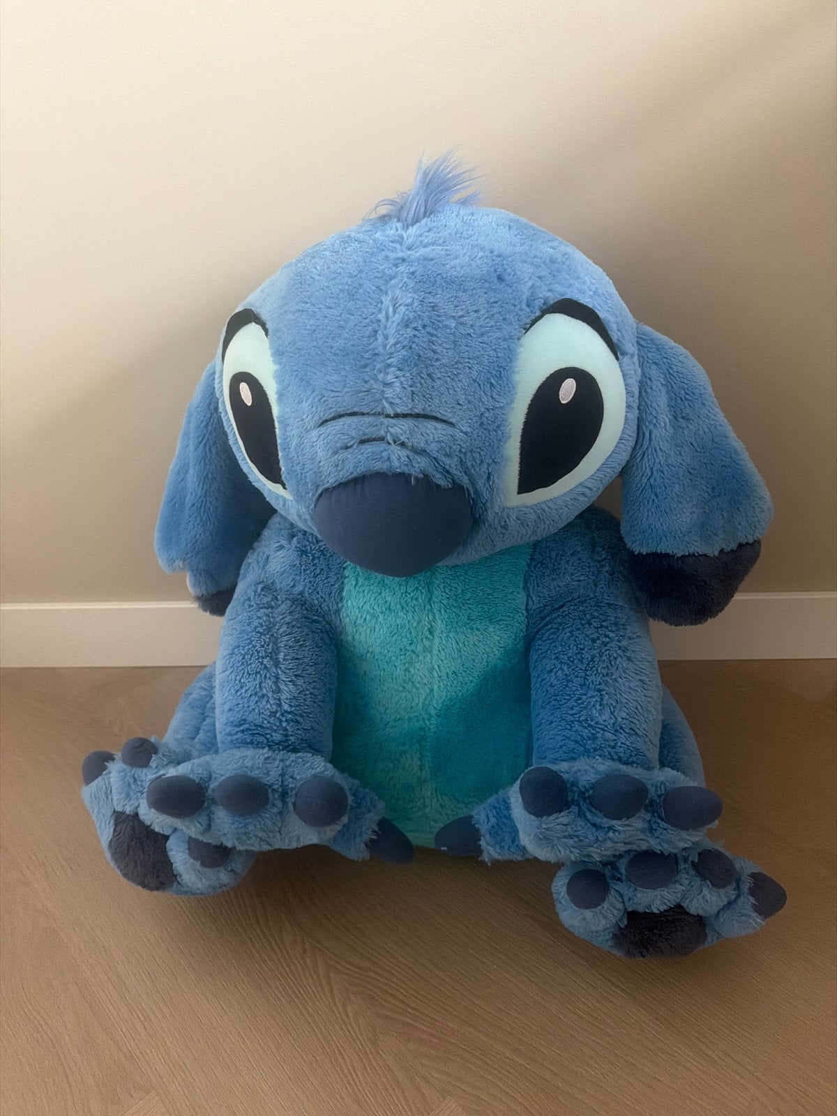 Disney Stitch knuffel - Zo goed als nieuw, Kinderen en Baby's, Speelgoed | Knuffels en Pluche, Ophalen, Disney, Overige typen
