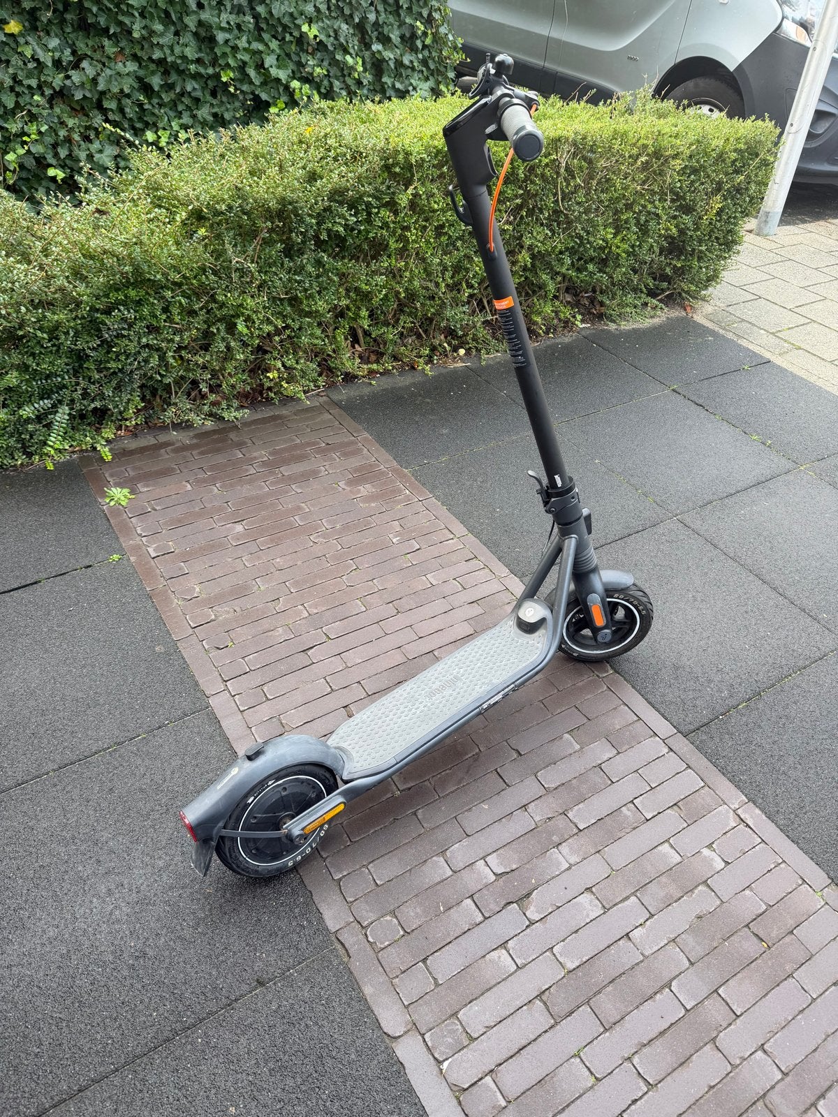 Ninebot F2 Pro Elektrische Step - Netjes Gebruikt, Fietsen en Brommers, Ophalen of Verzenden, Zo goed als nieuw, Elektrische step (E-scooter)