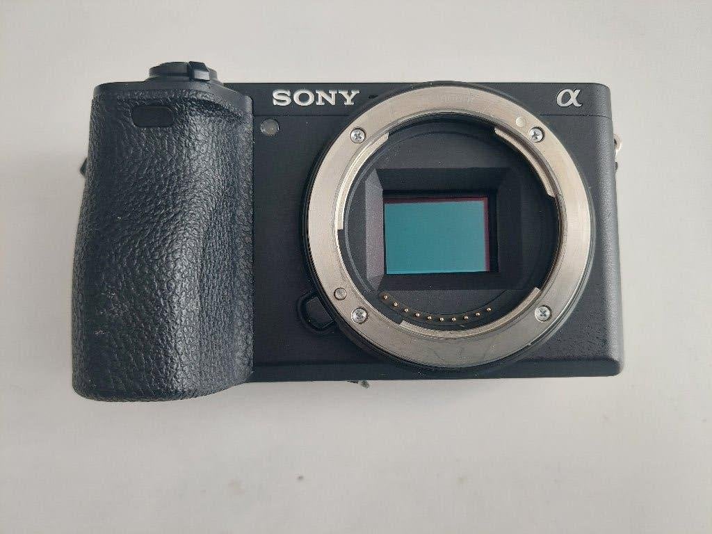 Sony A6500 body (shuttercount minder dan 15k), Accu, Ingebouwde flitser, Ophalen of Verzenden, Zo goed als nieuw
