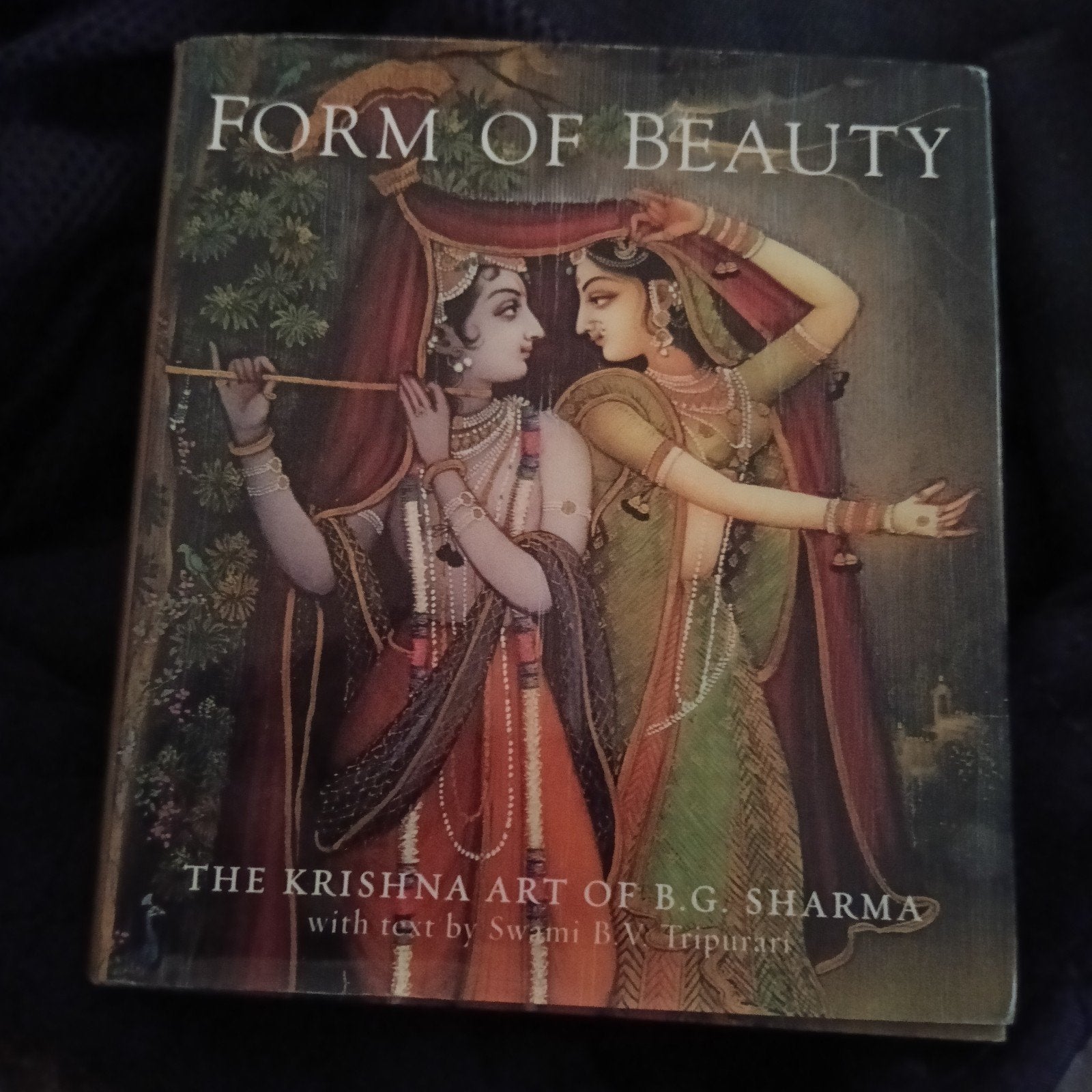 Form of Beauty: The Krishna Art of B.G. Sharma, Achtergrond en Informatie, Spiritualiteit algemeen, B.G. Sharma, Ophalen of Verzenden