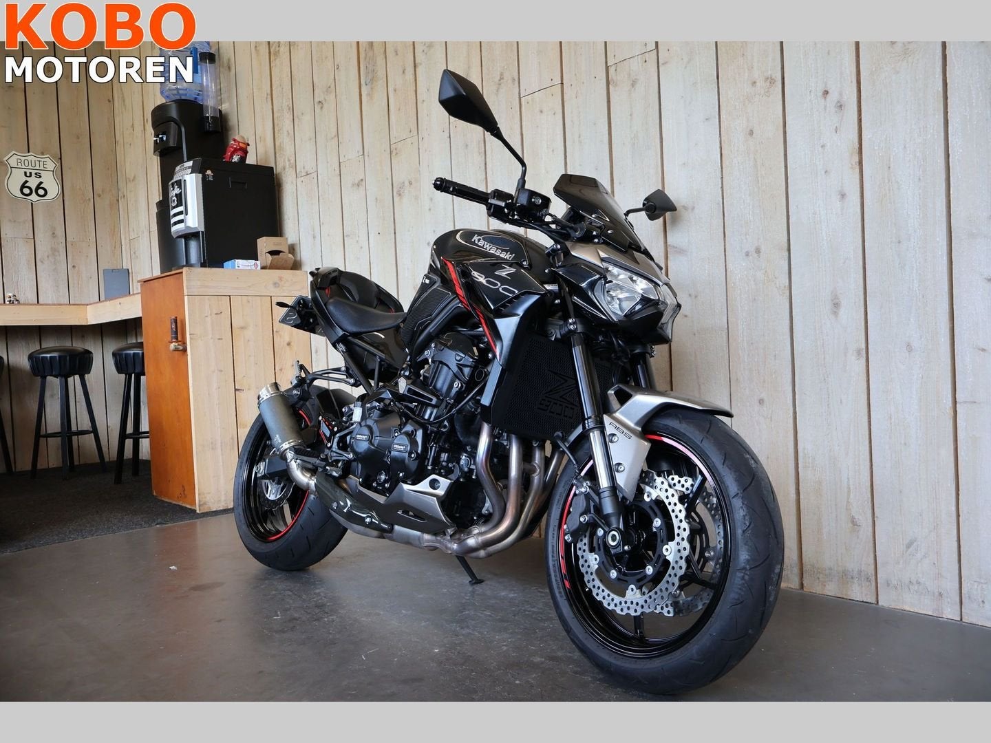 Kawasaki Z900 (bj 2023), Motoren, 4 cilinders, Motorrijbewijs A, Bedrijf, KAWASAKI