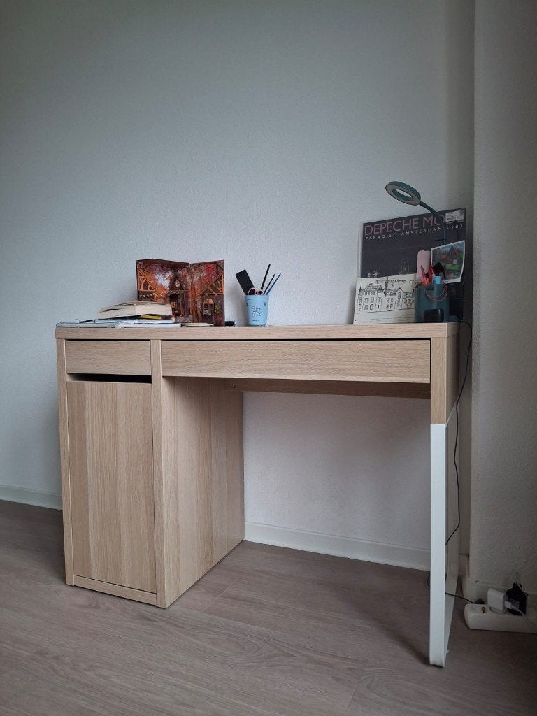 Bureau, Huis en Inrichting, Bureaus, Ophalen, 105 cm, Scandinavisch, Hout