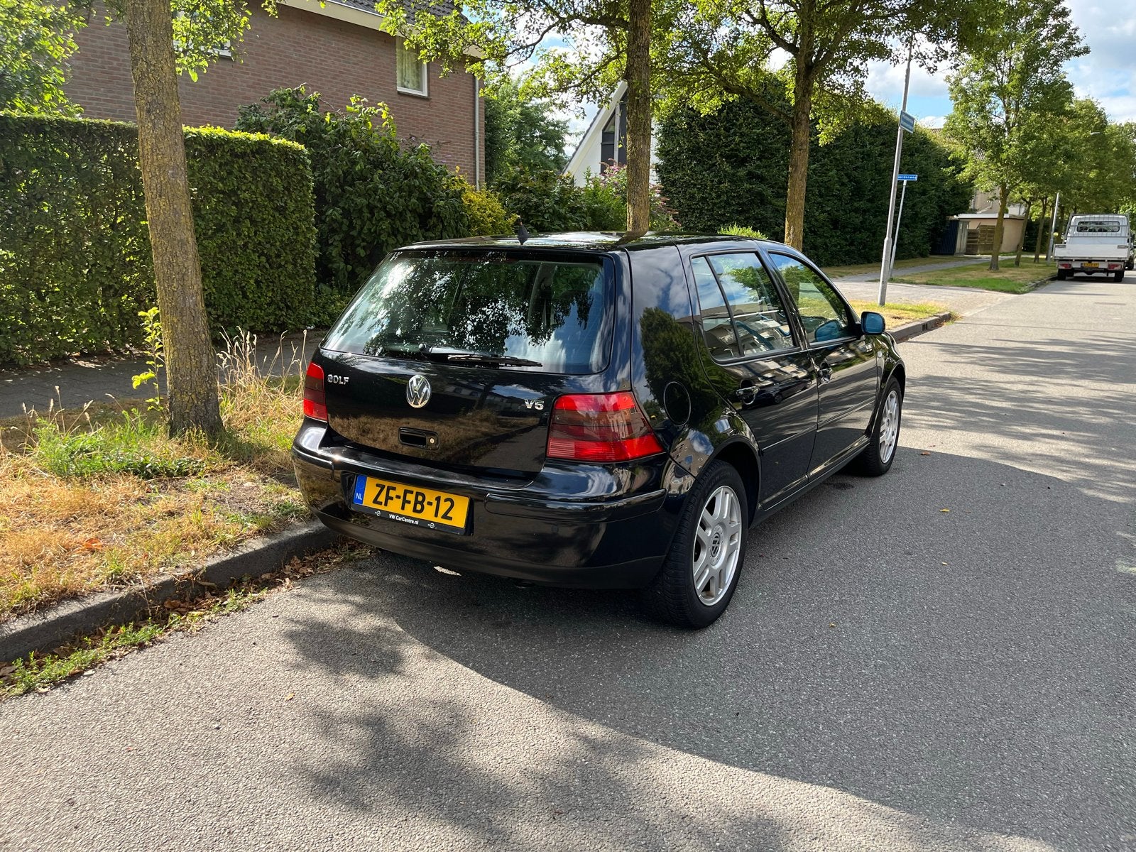 Foto 4 van Volkswagen Golf 2.3 V5 110KW AUT 1999 Zwart
