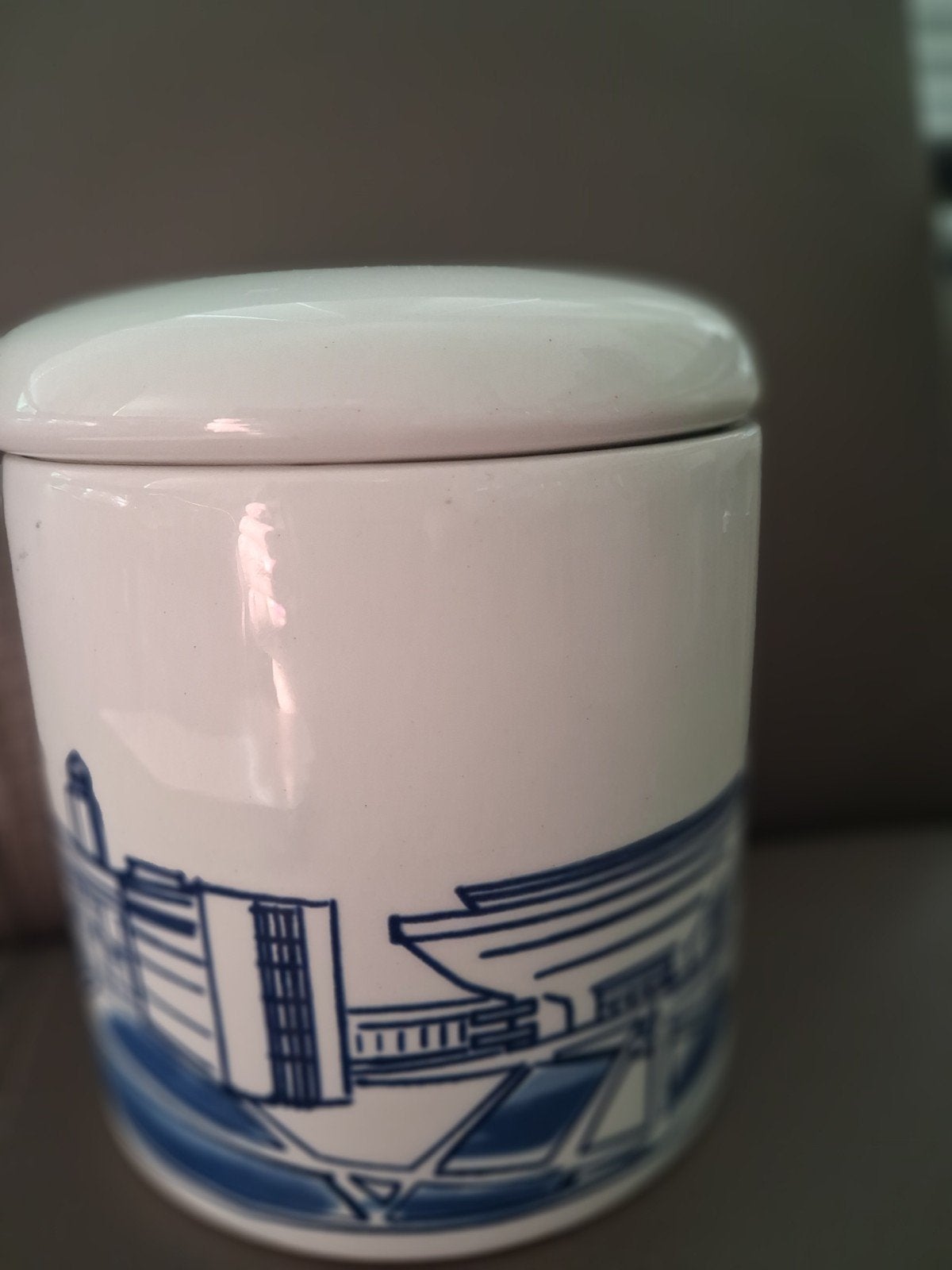 Royal Delft Stroopwafelpot TU Delft AfstudeerprojectDesign, Antiek en Kunst, Verzenden