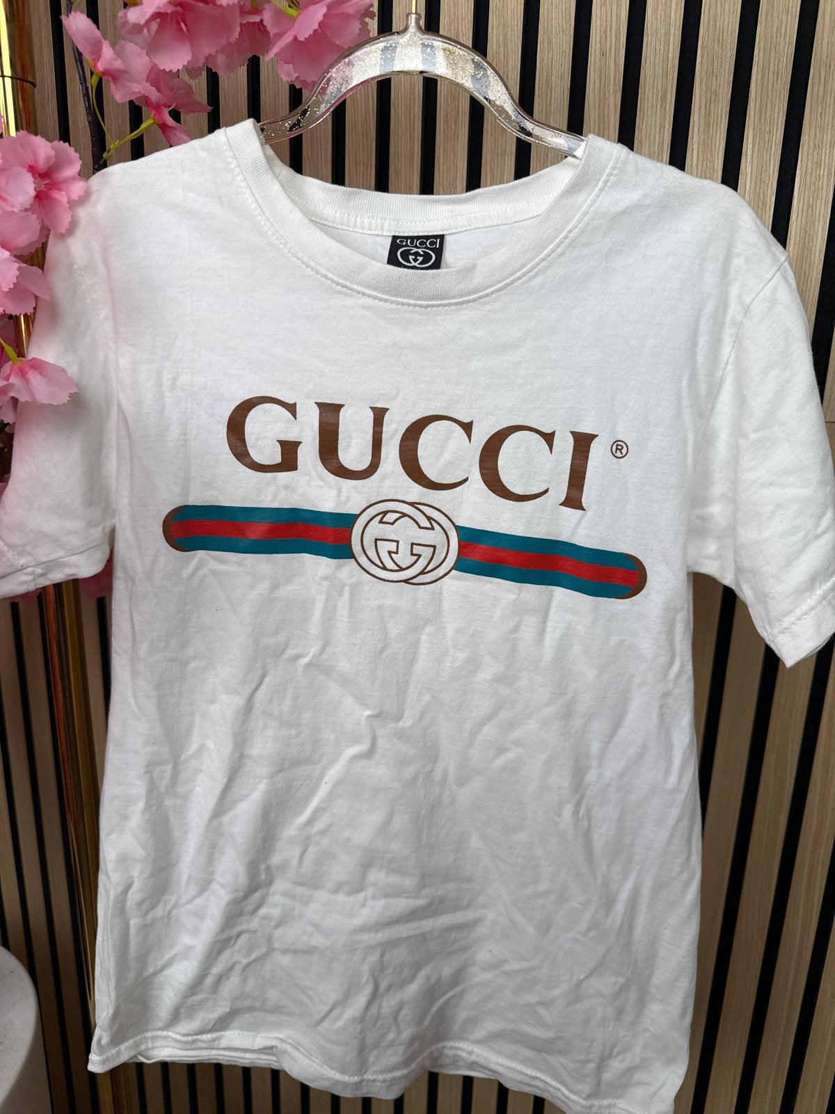 Gucci T-shirt met logo - Maat S, Kleding | Dames, Wit, Ophalen of Verzenden, Zo goed als nieuw, Korte mouw