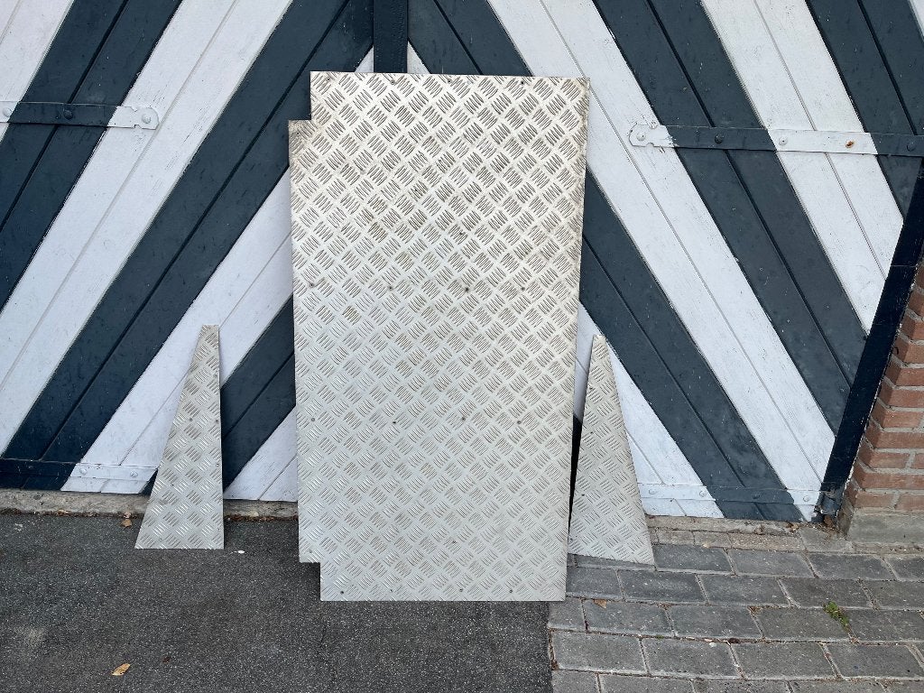 Oprijplaat/ deurdrempel, Ophalen, 120 cm of meer, Binnendeur, 200 tot 215 cm