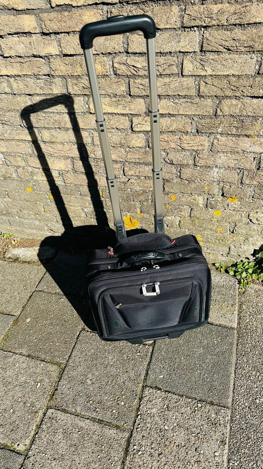 Staples Zwarte Zachte Zakelijke Laptoptrolley/Pilotenkoffer, 40 tot 60 cm, Gebruikt, 20 tot 30 cm, Zwart
