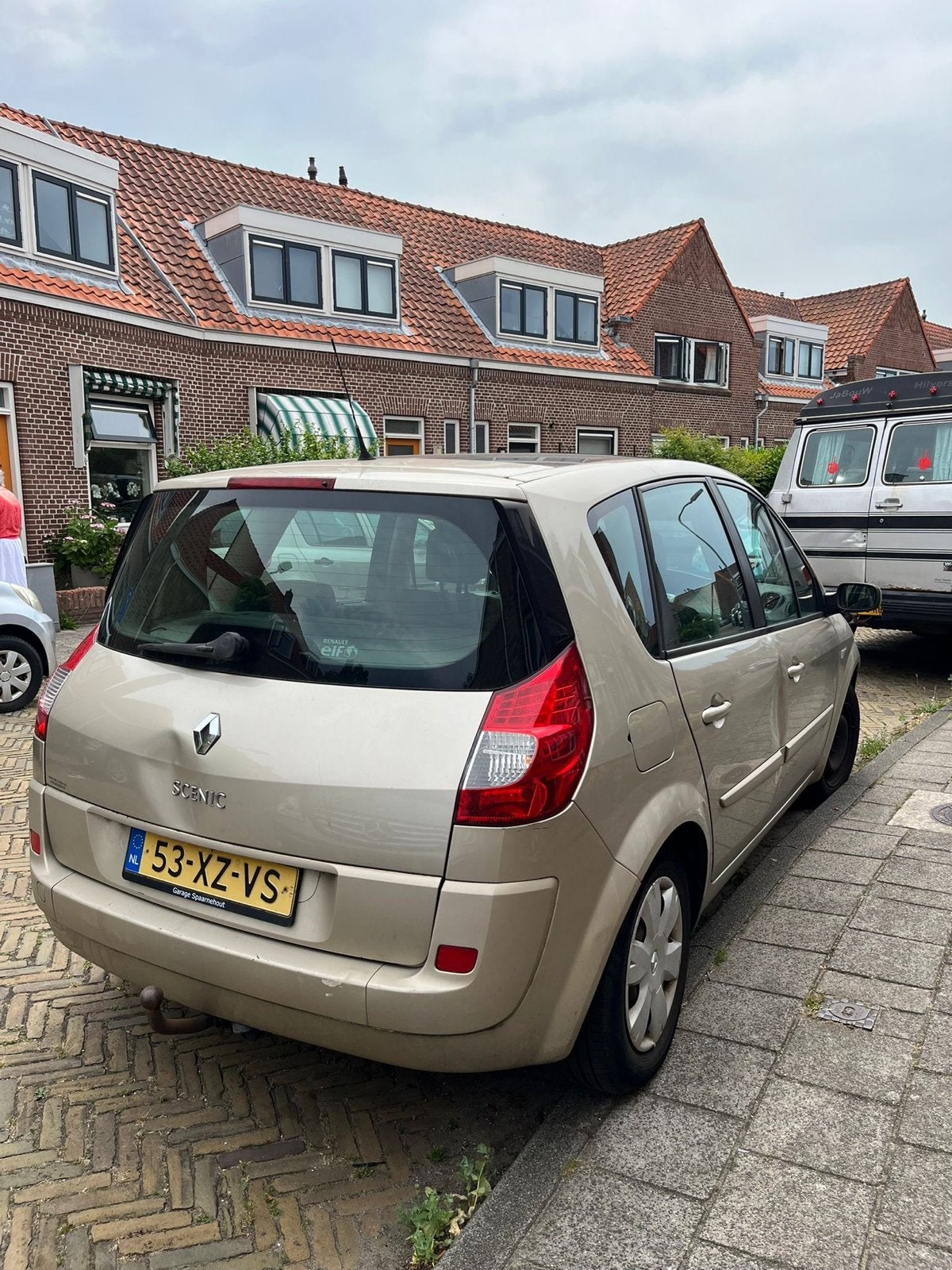 Renault Scénic 1.6 16V 82KW 2007 Beige, Auto's, 1295 kg, 4 cilinders, Beige, Origineel Nederlands