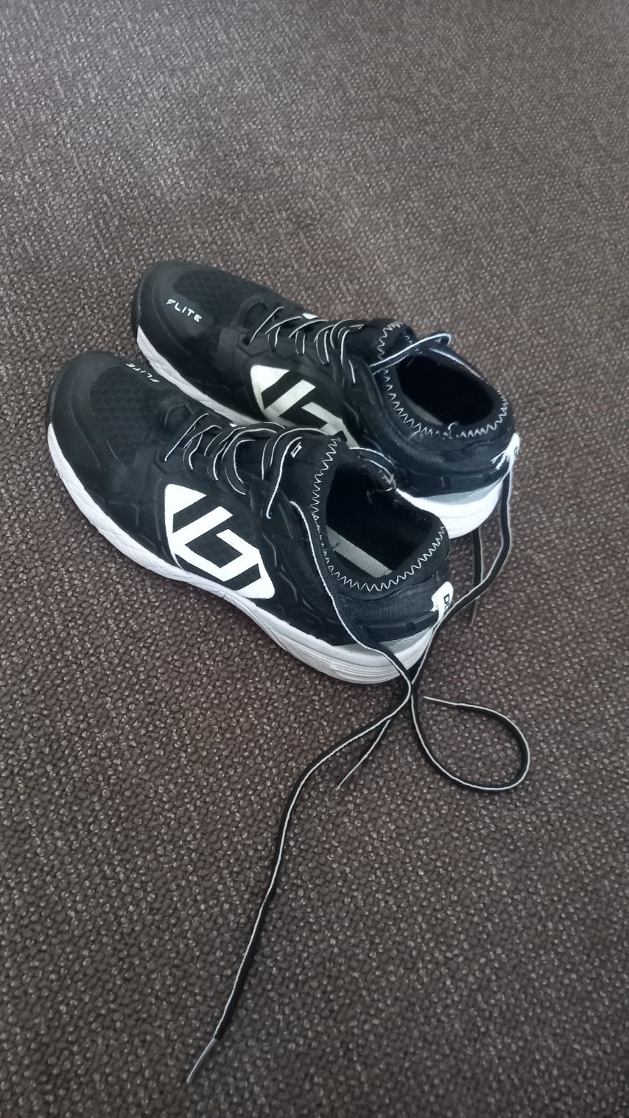 Brabo Korfbal/Hockey Schoenen Maat 37, Ophalen, Zo goed als nieuw, Schoenen