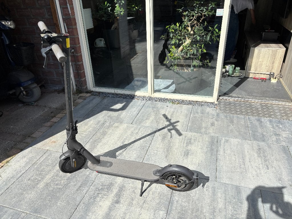 Xiaomi Mi 1S Electric Scooter, Fietsen en Brommers, Steps, Ophalen, Zo goed als nieuw, Elektrische step (E-scooter), Xiaomi Mi