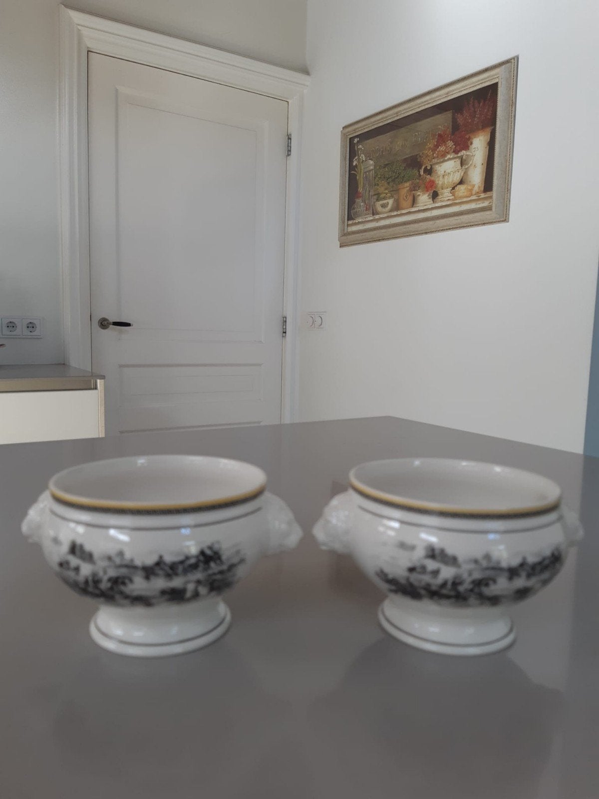2 Soepkommen Leeuwenkop Villeroy en Boch Audun Ferme, Ophalen of Verzenden, Zo goed als nieuw, Kom(men), Overige stijlen