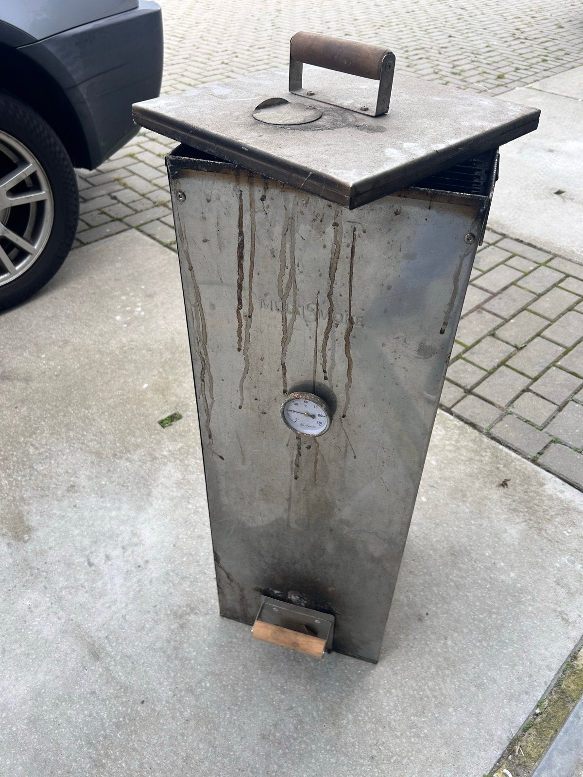 Gebruikte rookoven van roestvrij staal, Ophalen, Gebruikt