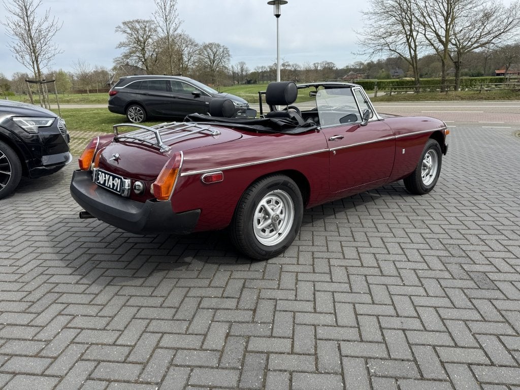 MG B 1.8 Roadster (bj 1977), foto 7