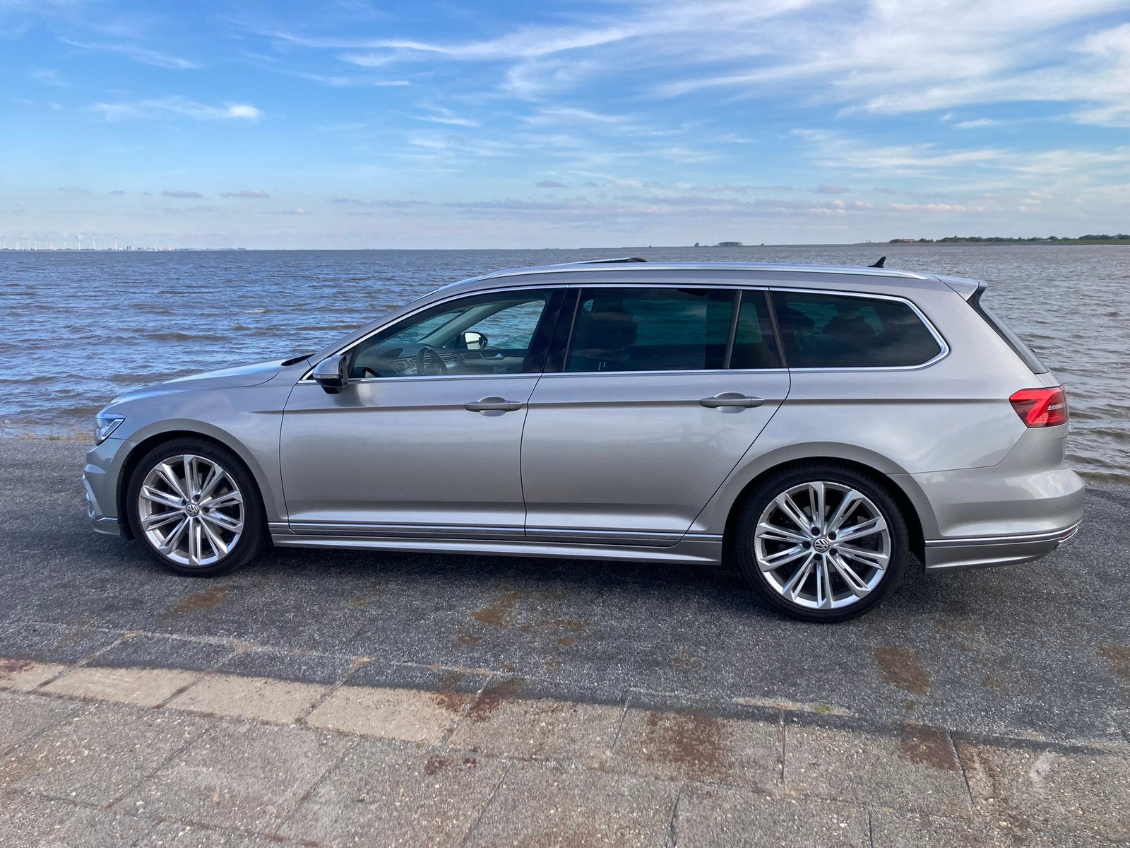 Volkswagen Passat 2.0 TDI 110KW Variant 2016 Grijs, Voorwielaandrijving, Zwart, 4 cilinders, 2000 kg