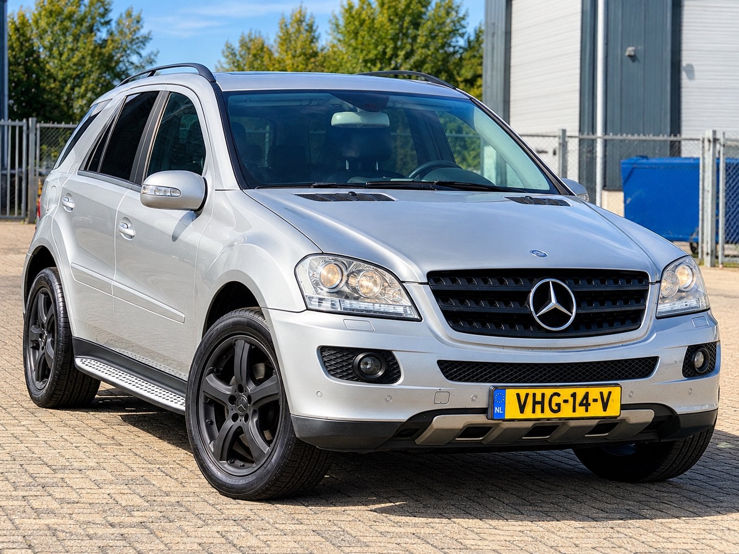 Mercedes ML 320 ML320 CDI 4MATIC Grijs Kenteken APK 04-2027, Auto's, Zwart, Leder en Stof, 2987 cc, Mercedes-Benz
