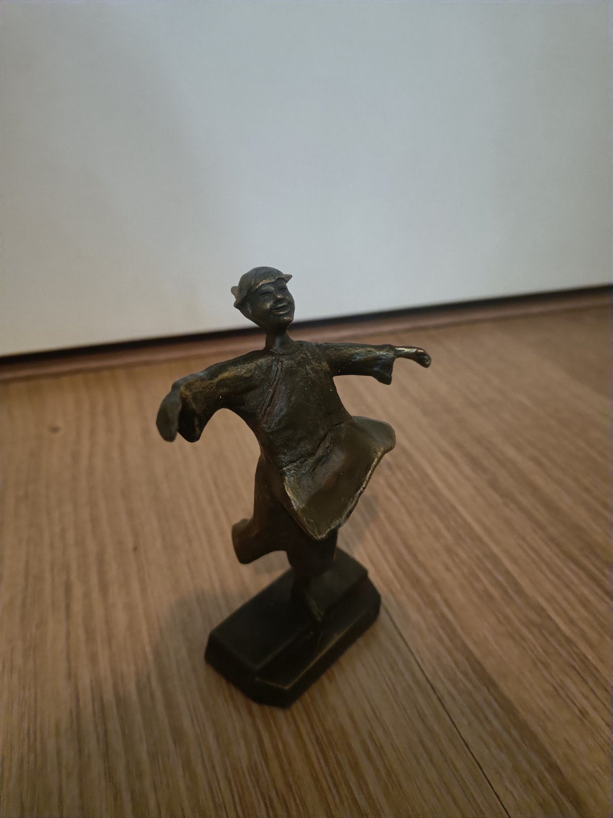 Bronzen beeldje 'Meisje dansend in de wind' - Cory Ammerlaan, Antiek en Kunst, Ophalen of Verzenden