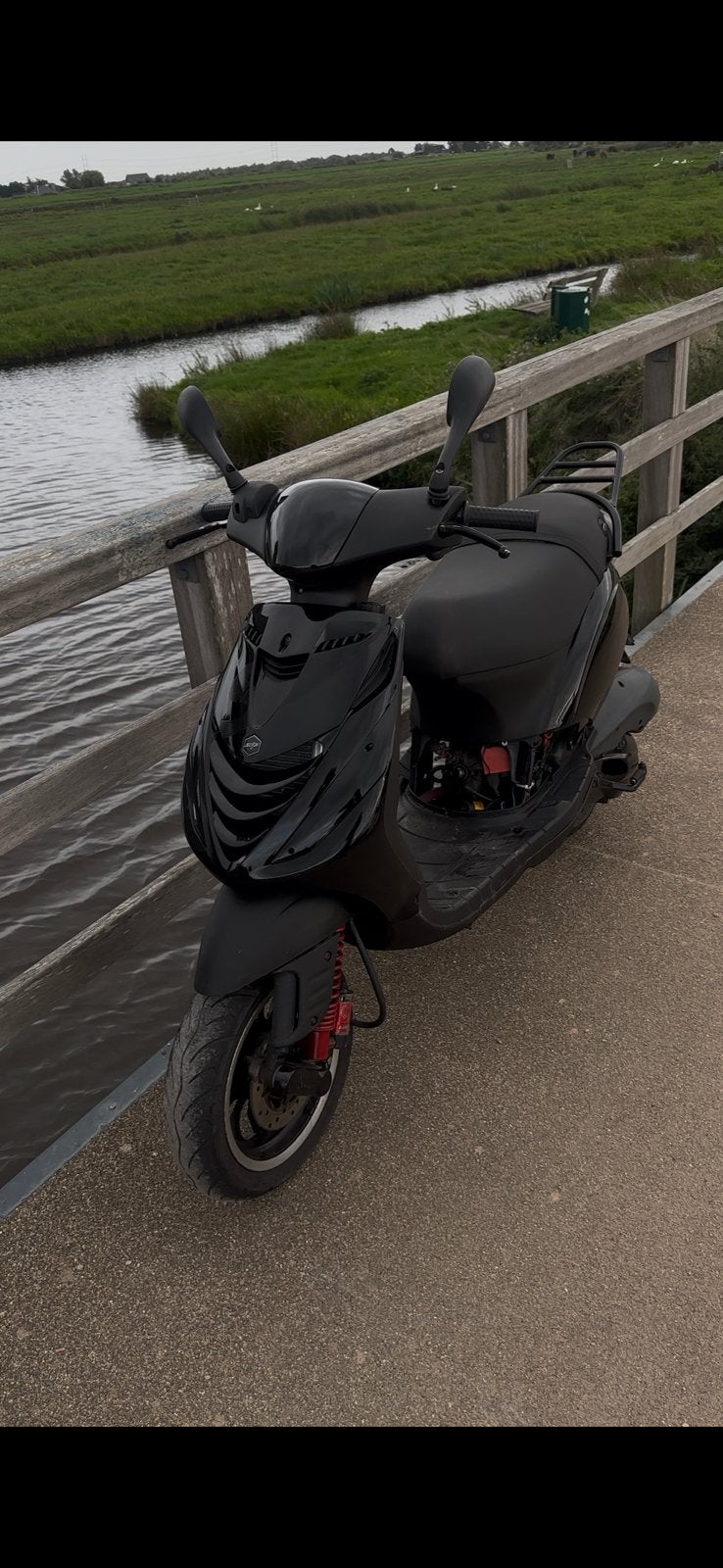 Zip 150cc lc geldig snor met blok pap, Ophalen, Tweetakt, Maximaal 45 km/u, Zip