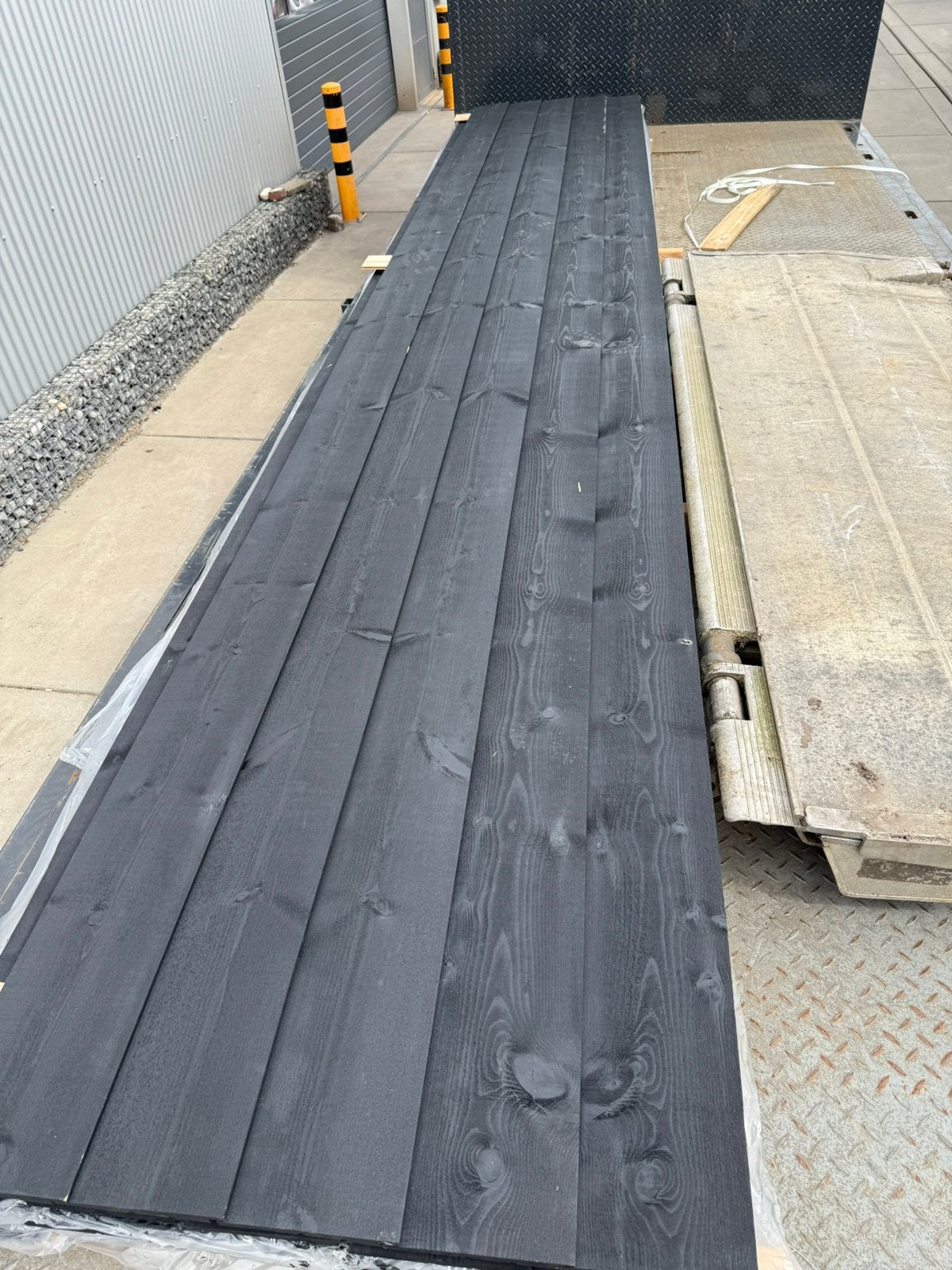 Zweeds Rabat potdeksel planken | Zwart gespoten | 270 meter, Ophalen, Nieuw, 250 cm of meer, Planken