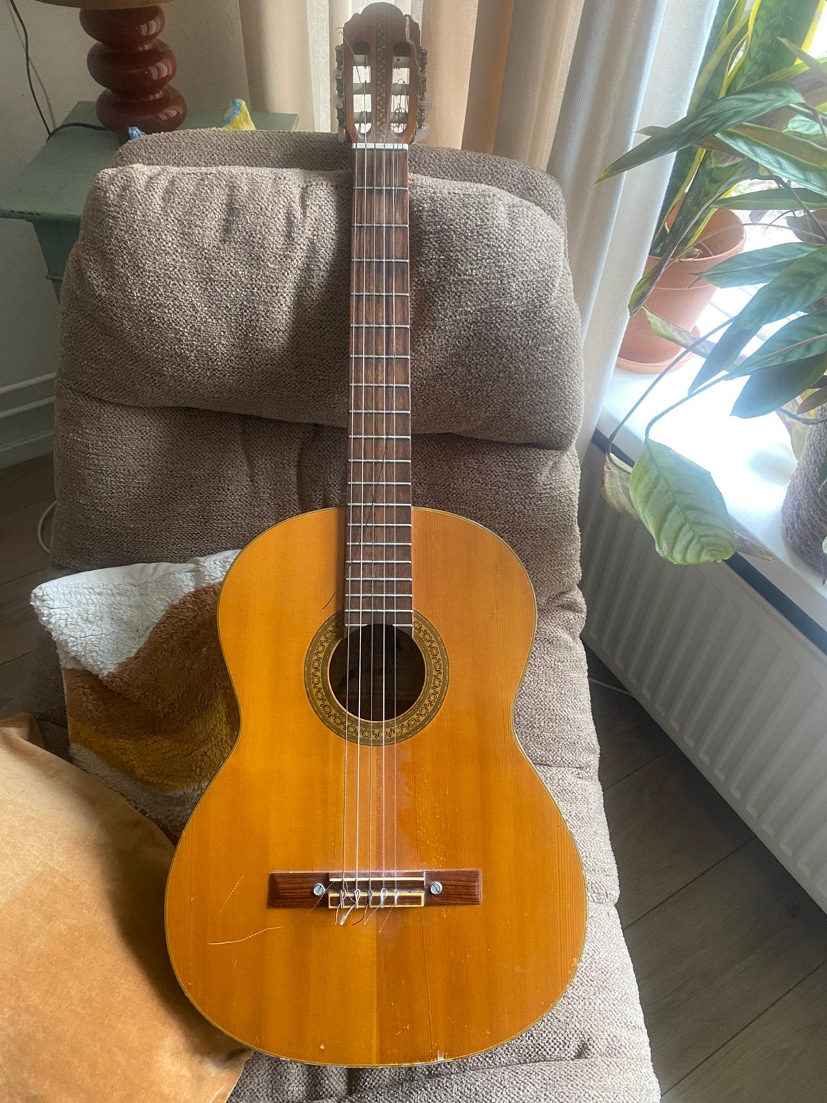 Kasuga G-100 klassieke gitaar – Made in Japan – Vintage, Ophalen of Verzenden, Gebruikt, Overige typen