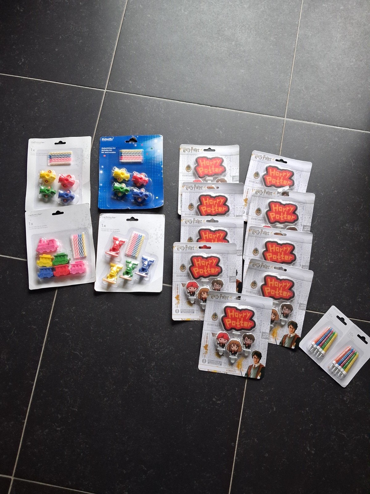 15 x verjaardags taart kaarsjes, nieuw!, Ophalen of Verzenden, Nieuw, Versiering, Verjaardag