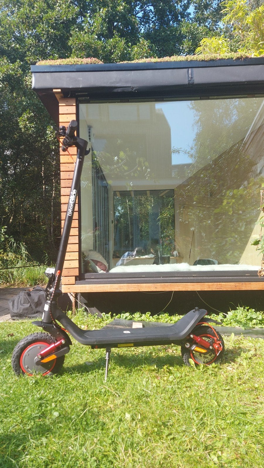 UrbanGlide 100 Shark E-step met 35km actieradius, Ophalen of Verzenden, Nieuw, Elektrische step (E-scooter), UrbanGlide